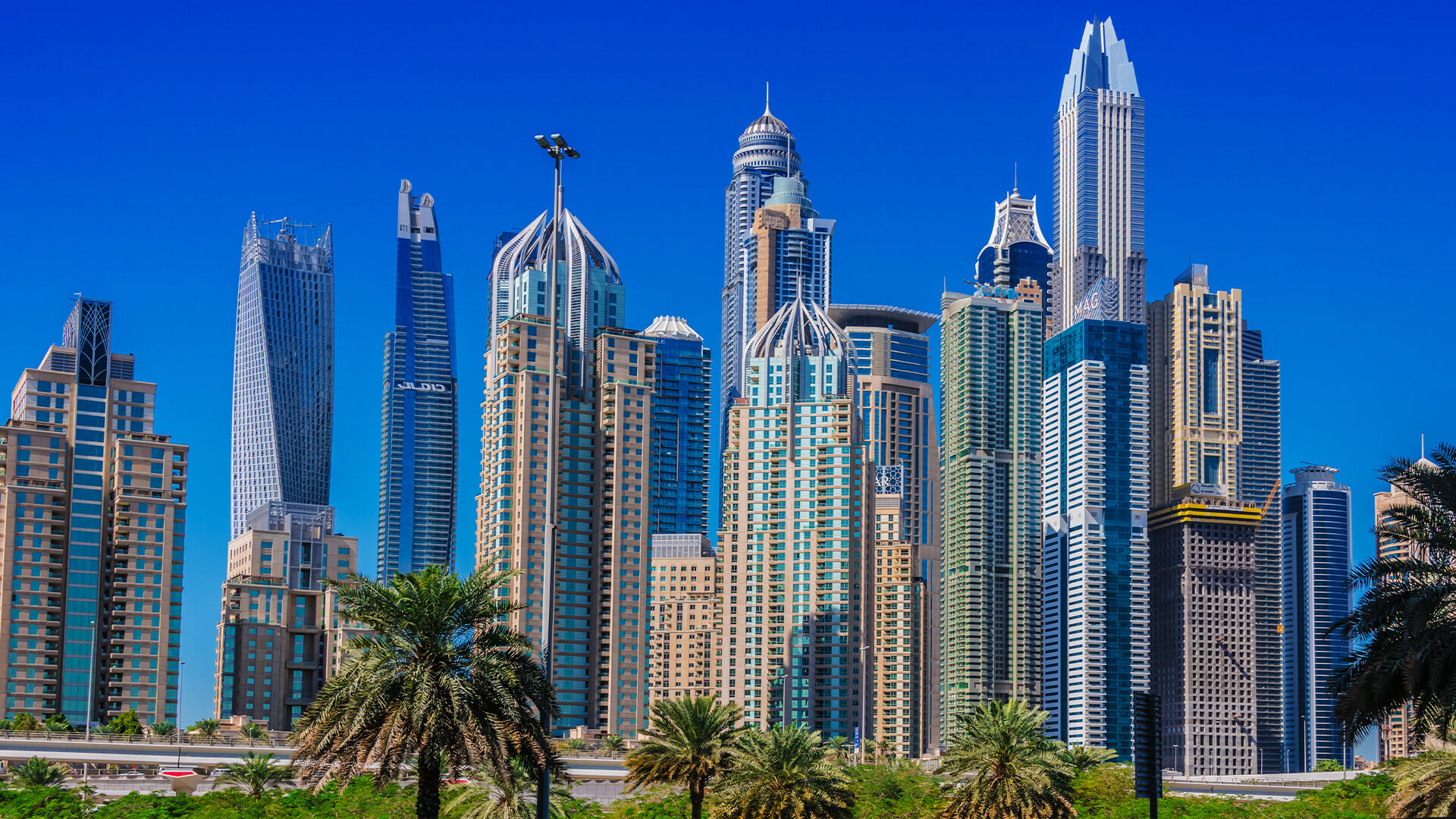 Dubai Real Estate Deals Hit 11-Year High In 2019 - Featured Image | MEA Markets