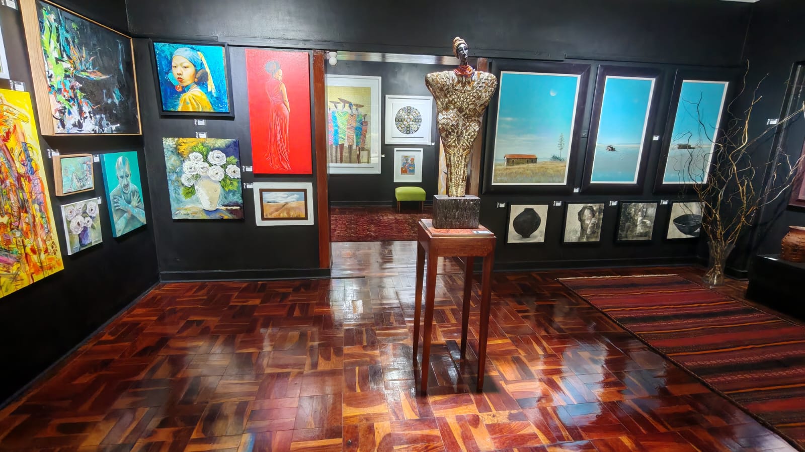 Post Thumbnail - DU Monye Art Gallery